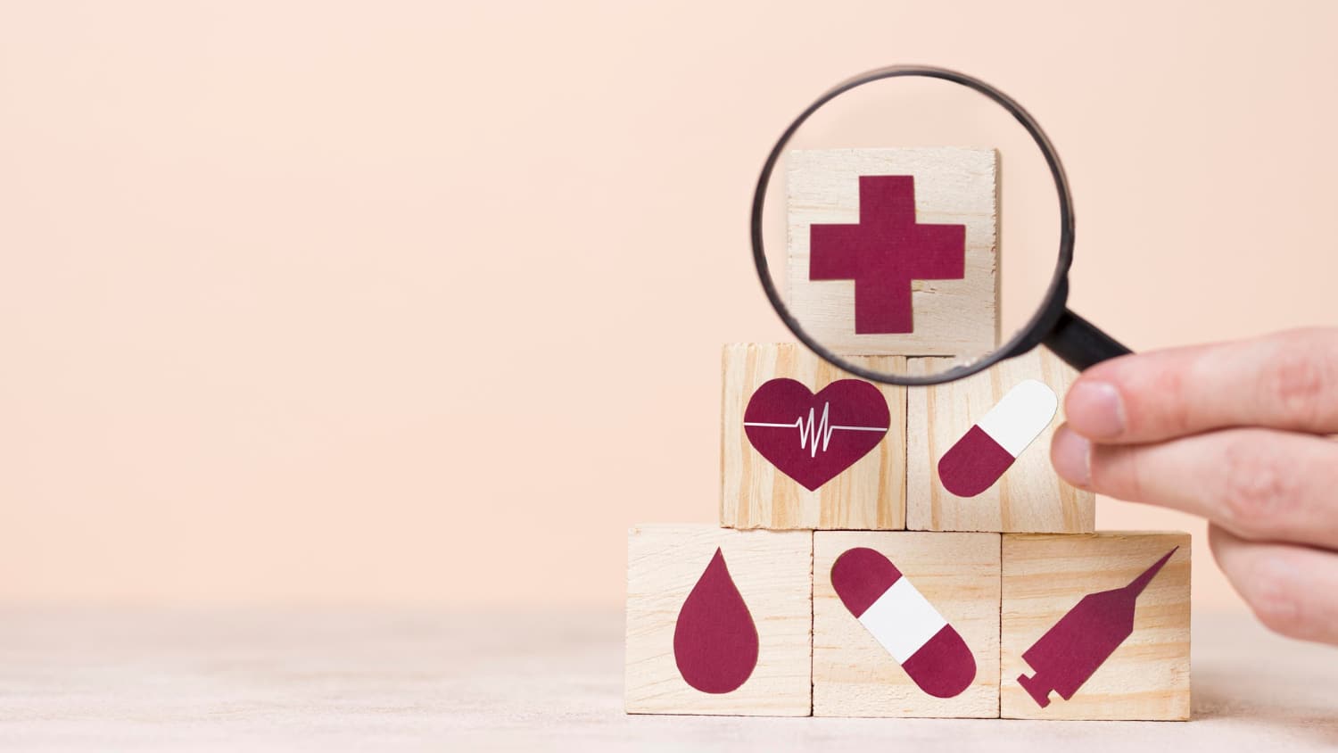 Assortiment de natures mortes médicales en vue frontale